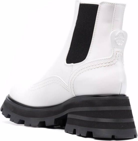 Alexander McQueen Wander ridged-sole leather boots White