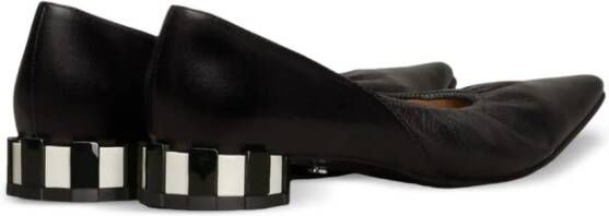 AMI Paris pointed-toe leather pumps Black