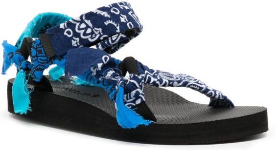 Arizona Love Trekky bandana-print sandals Blue