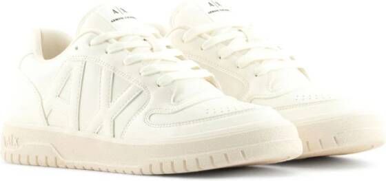 Armani Exchange embossed-logo low-top sneakers White