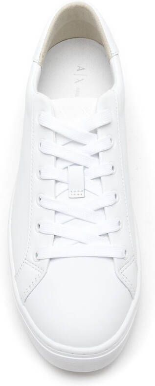 Armani Exchange logo-plaque lace-up sneakers White
