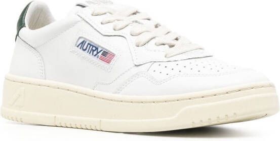 Autry 01 low-top leather sneakers White