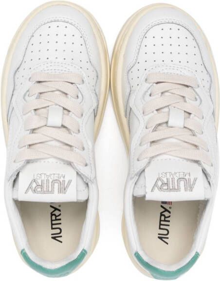 Autry Kids logo-patch leather low-top sneakers White