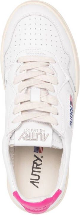 Autry low-top leather sneakers White
