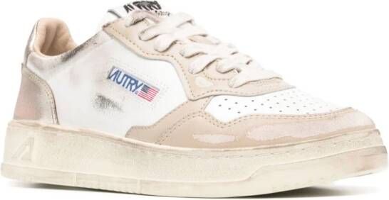 Autry Medalist distressed leather sneakers White