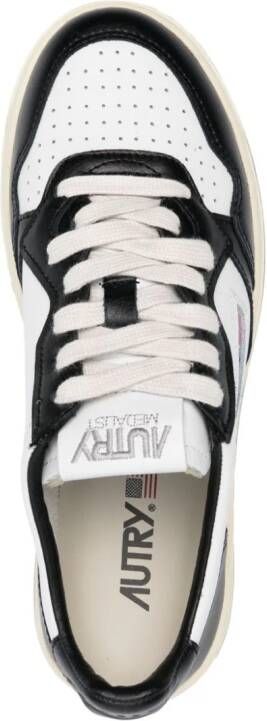 Autry Medalist leather sneakers White