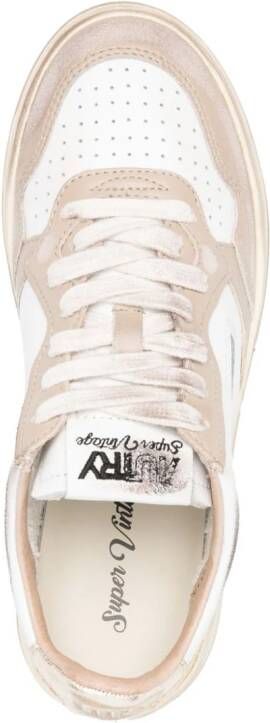 Autry Medalist Low Super Vintage sneakers White