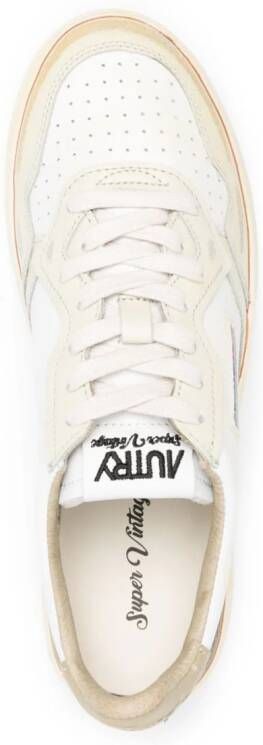 Autry Sup Vint Low leather sneakers White