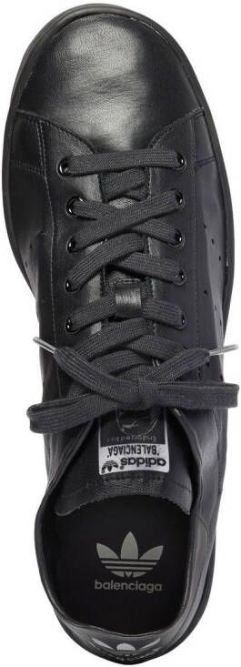 Balenciaga low-top leather sneakers Black