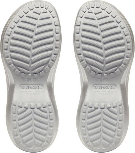 Balenciaga x Crocs logo-debossed mules Silver