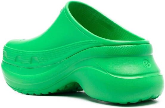 Balenciaga x Crocs logo-embossed platform mules Green