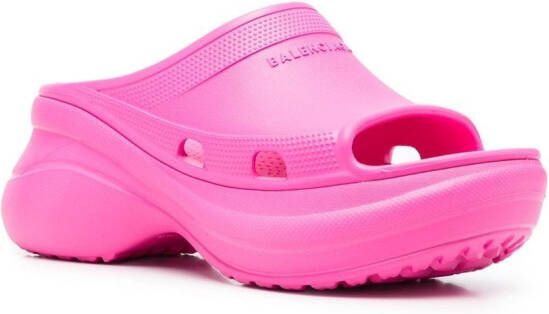Balenciaga x Crocs™ platform slide sandals Pink