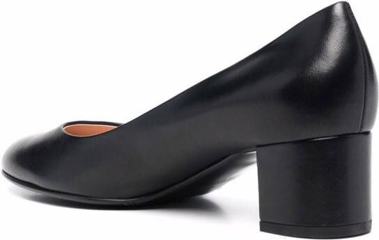 Bally pointed heeled leather pumps Black