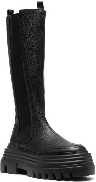 Bally round-toe leather boots Black