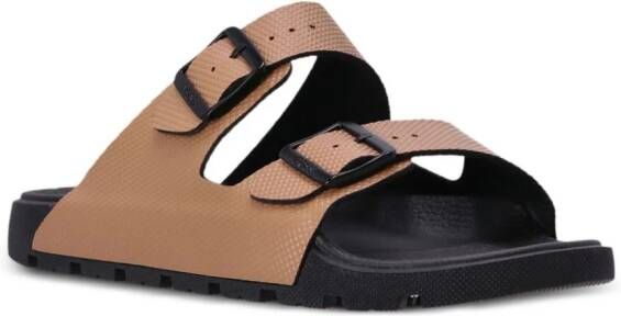 BOSS Surfley Sand double-buckle slides Brown