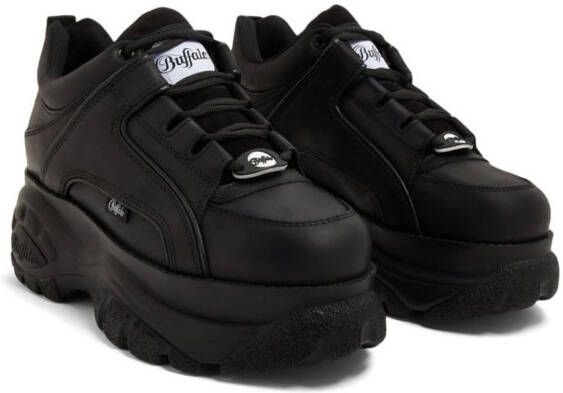 Buffalo Classic Low chunky-sole sneakers Black