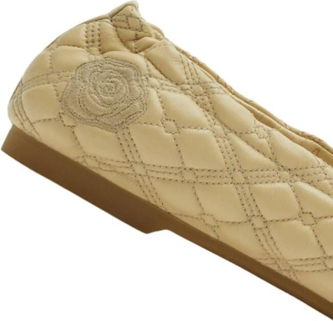 Burberry quilted leather ballerina shoes Neutrals