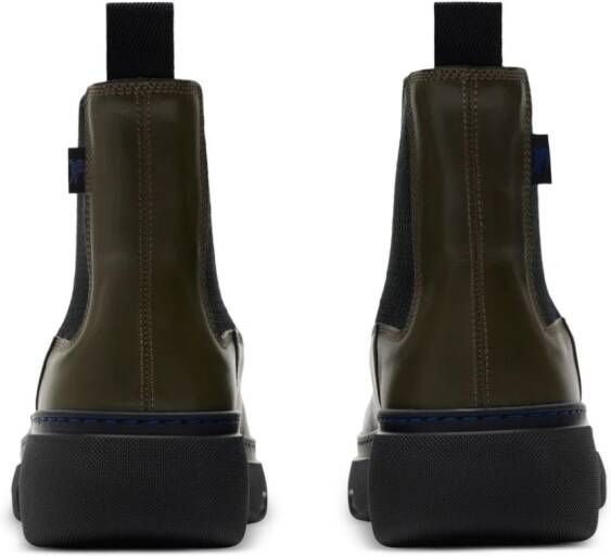 Burberry round-toe chelsea boots Green