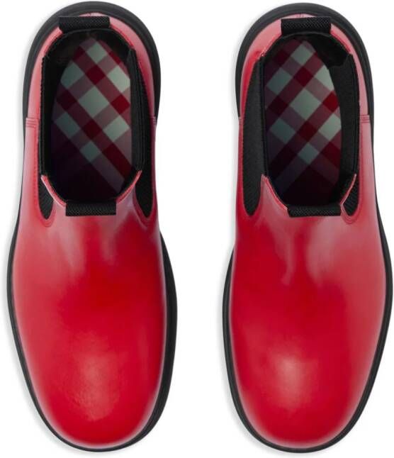 Burberry round-toe chelsea boots Red