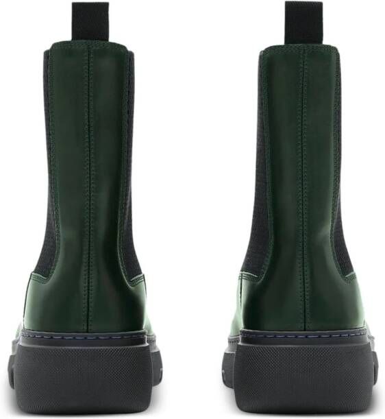 Burberry round-toe leather boots Green