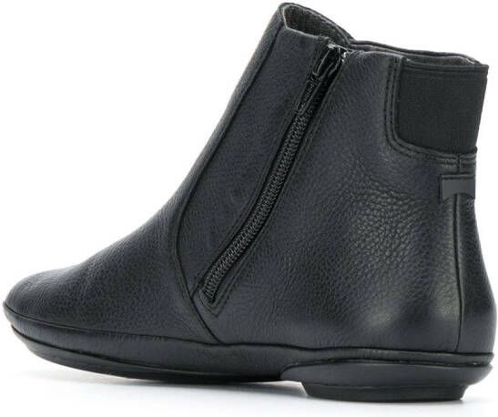 Camper Right ankle boots Black