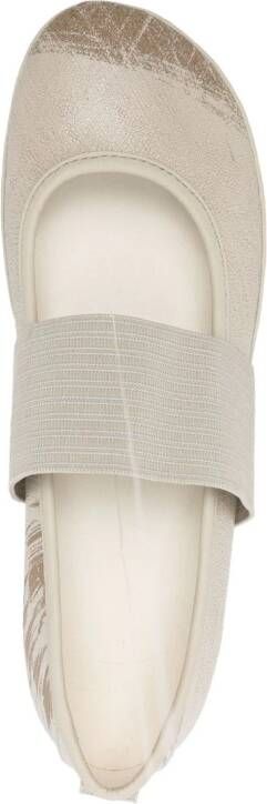 Camper Right Nina ballerina shoes Neutrals