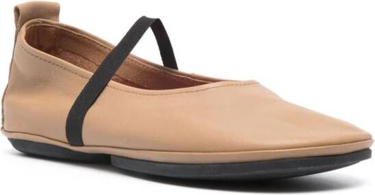 Camper Right Nina leather ballerina shoes Brown