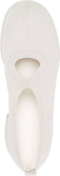 Camper Thelma keyhole-detail knitted pumps Neutrals