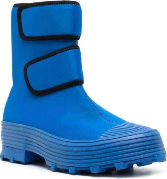 CamperLab Traktori touch-strap boots Blue