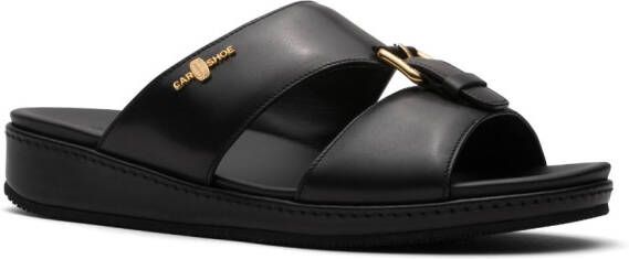 Car Shoe buckle-embellished flat sandals Black