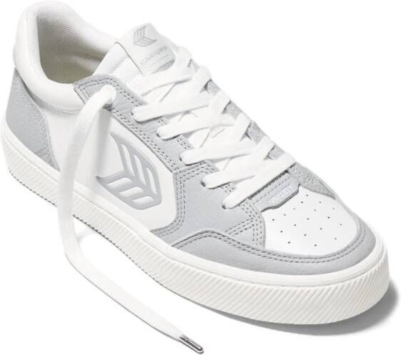 Cariuma Vallely Premium leather sneakers White
