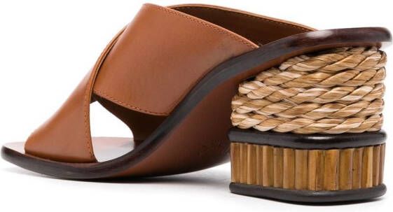 Chloé crossover-straps leather mules Brown