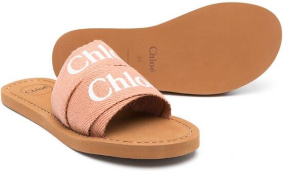 Chloé Kids logo-print flat slides Brown