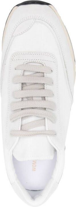 Common Projects logo-detail low-top sneakers White