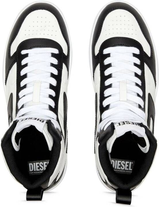 Diesel S-Ukiyo V2 logo-appliqué sneakers White