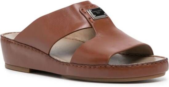 Dolce & Gabbana 45mm logo-plaque leather sandals Brown