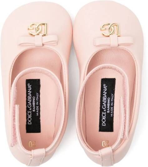 Dolce & Gabbana Kids logo-plaque leather ballerina shoes Pink