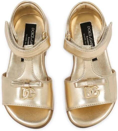 Dolce & Gabbana Kids logo-plaque leather sandals Gold