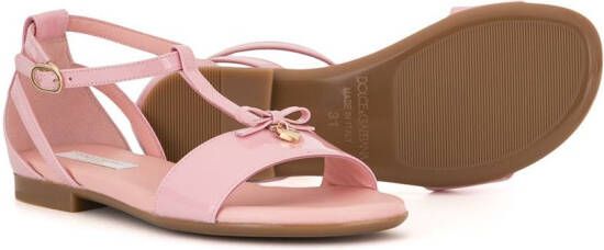 Dolce & Gabbana Kids T-strap patent leather sandals Pink
