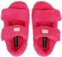 Dolce & Gabbana logo-plaque faux-shearling sandals Pink - Thumbnail 4