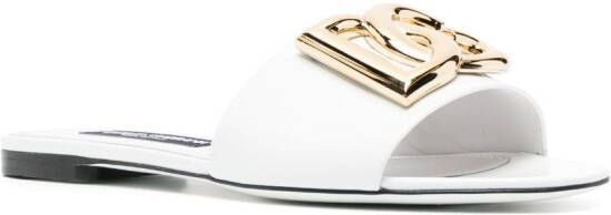 Dolce & Gabbana logo-plaque flat sandals White