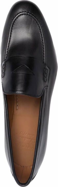 Doucal's almond toe loafers Black