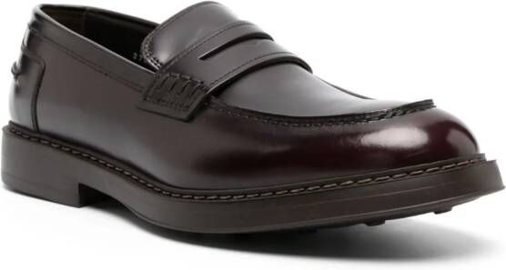 Doucal's high-shine leather loafers Red