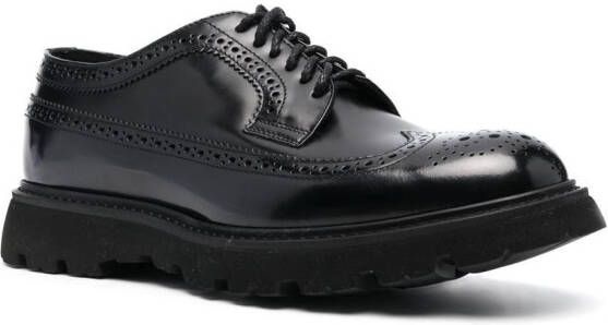 Doucal's lace-up leather brogues Black