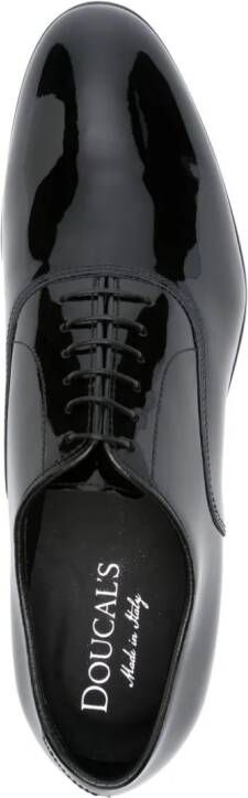 Doucal's patent-leather oxford shoes Black