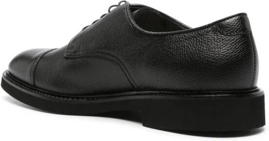 Doucal's pebbled leather Derby shoes Black