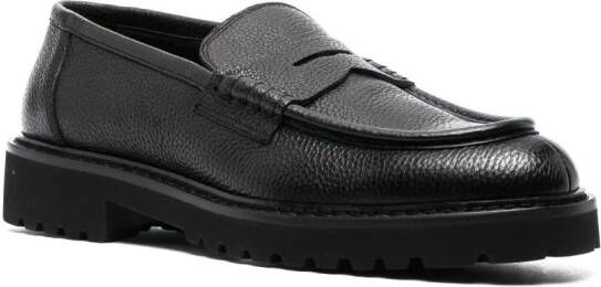 Doucal's pebbled leather loafers Black