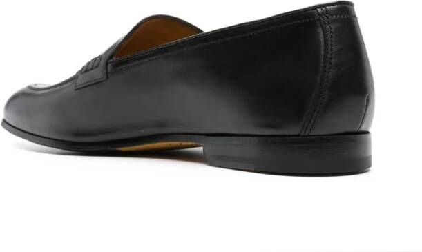 Doucal's penny-slot leather loafers Black