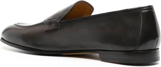 Doucal's penny-slot patent leather loafers Brown