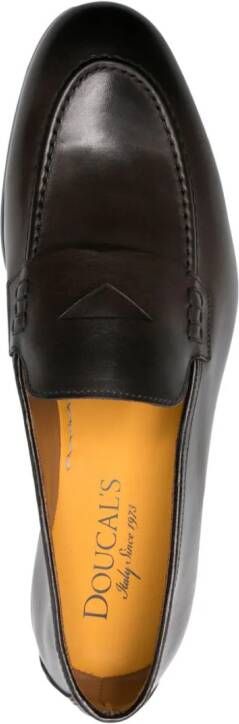 Doucal's penny-slot patent leather loafers Brown